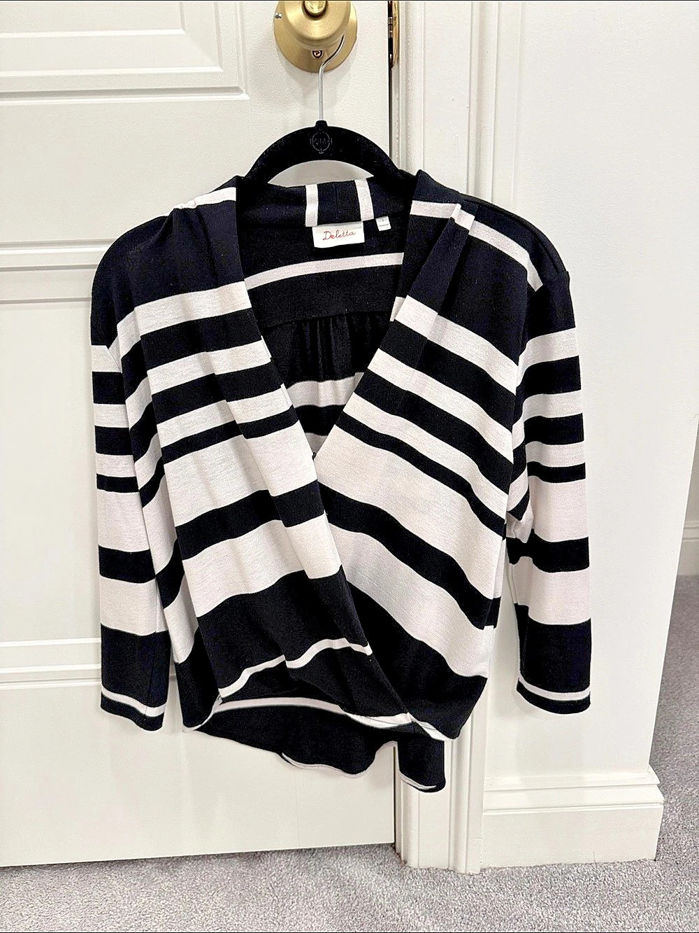 Deletta Striped Cardigan in Black & White Size Medium